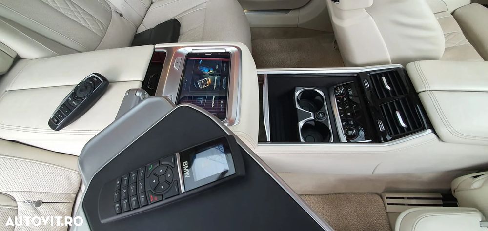 BMW Seria 7 740Ld xDrive - 12