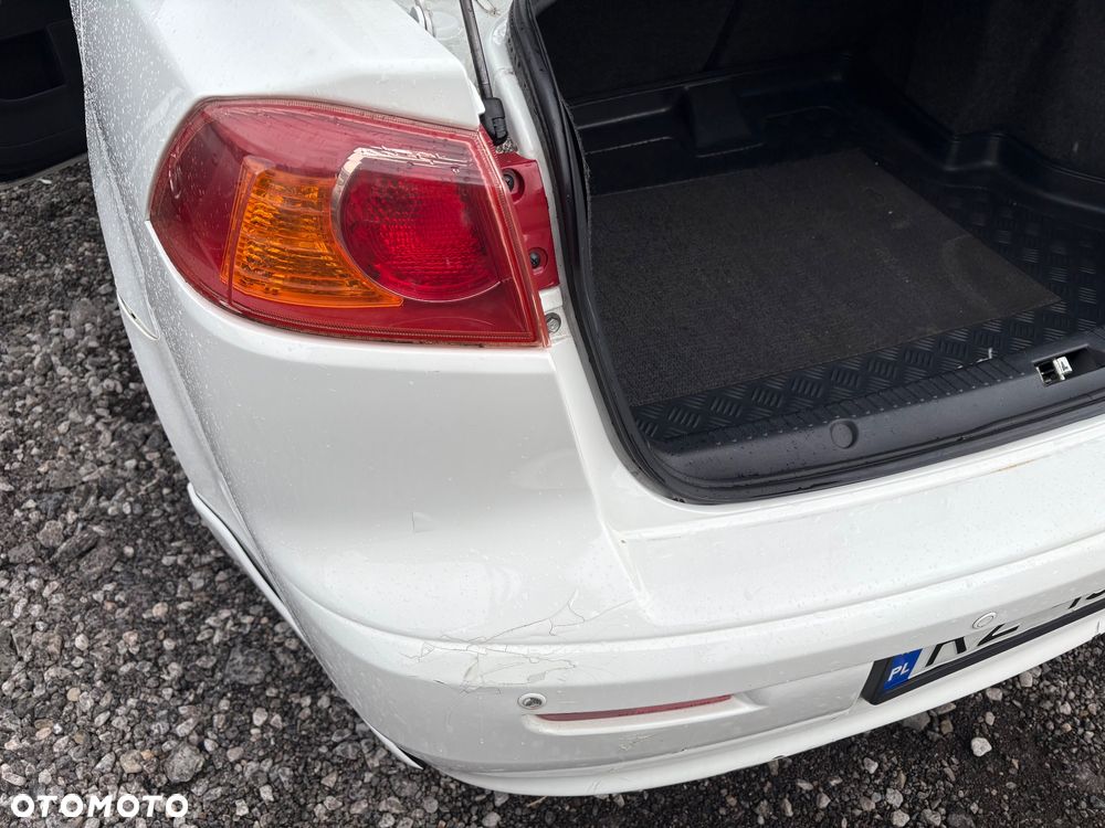 Mitsubishi Lancer 1.8 Invite CVT - 10