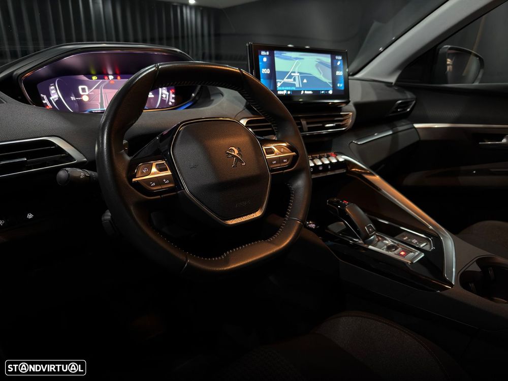Peugeot 3008 1.2 PureTech Allure EAT8 - 14