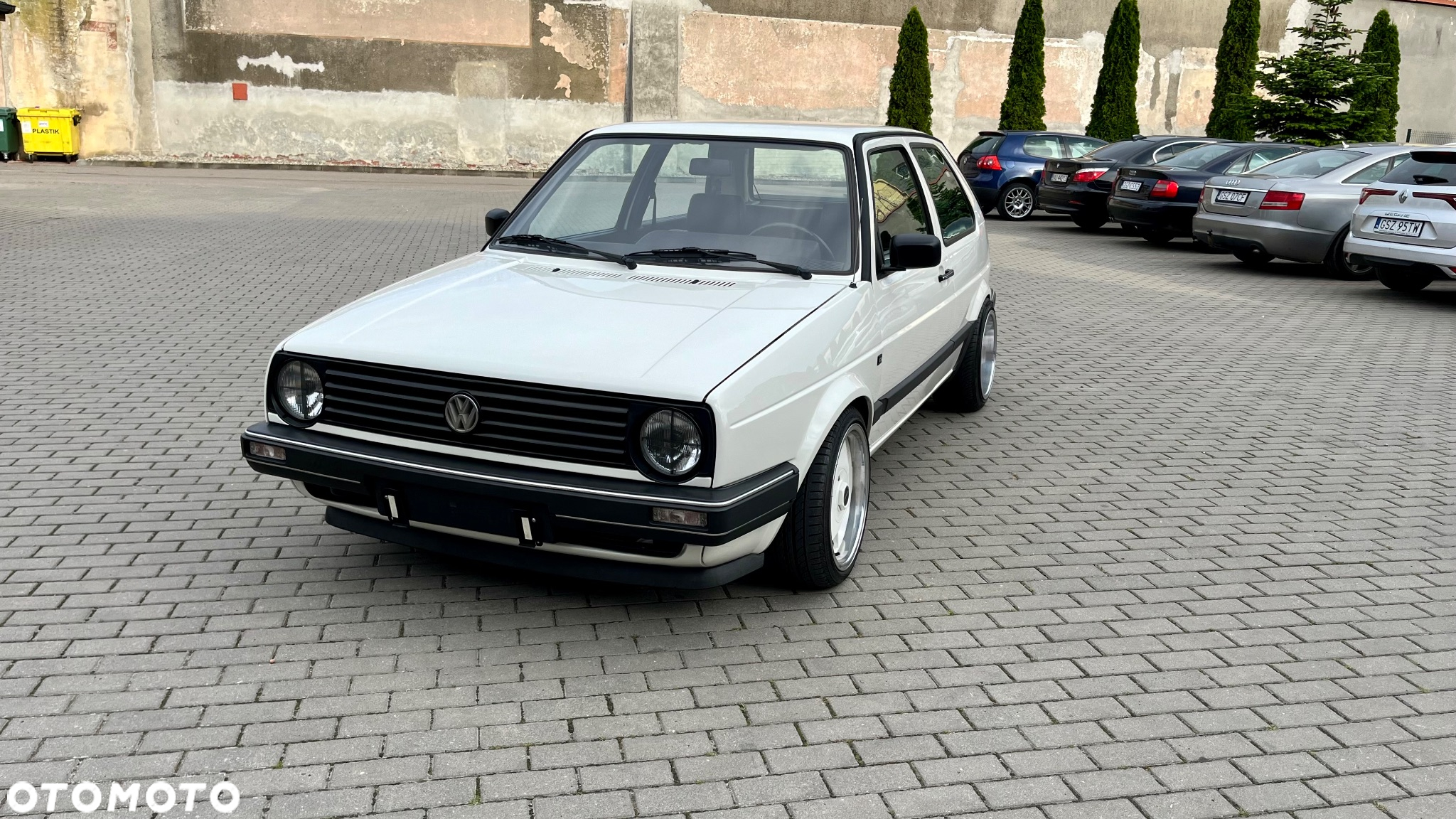 Volkswagen Golf - 9