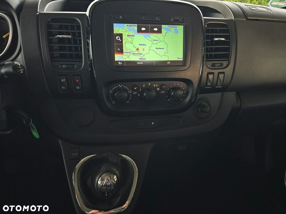 Opel Vivaro - 16