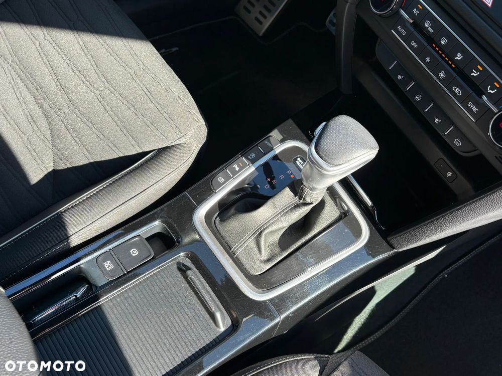 Kia ProCeed 1.5 T-GDI GT Line DCT - 17