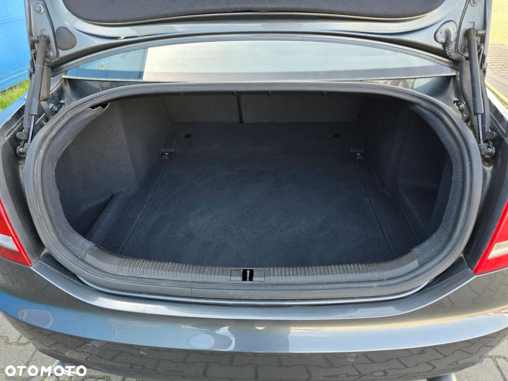 Audi A6 Limousine 2.4 - 16