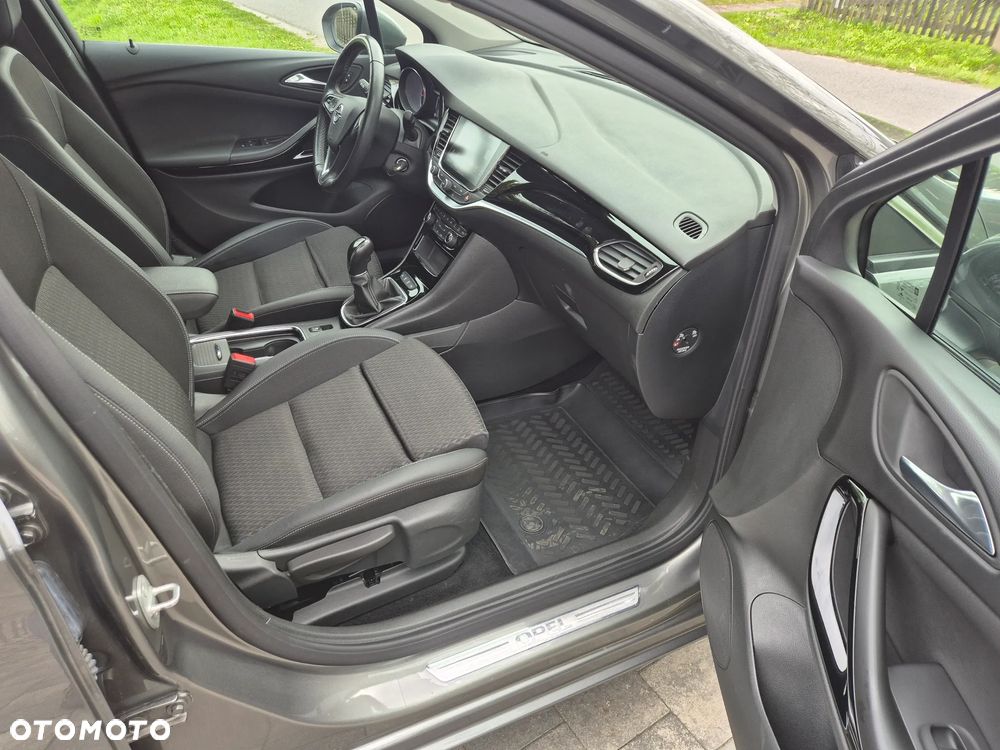 Opel Astra - 14