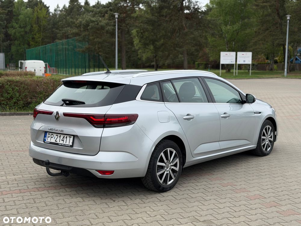 Renault Megane - 5