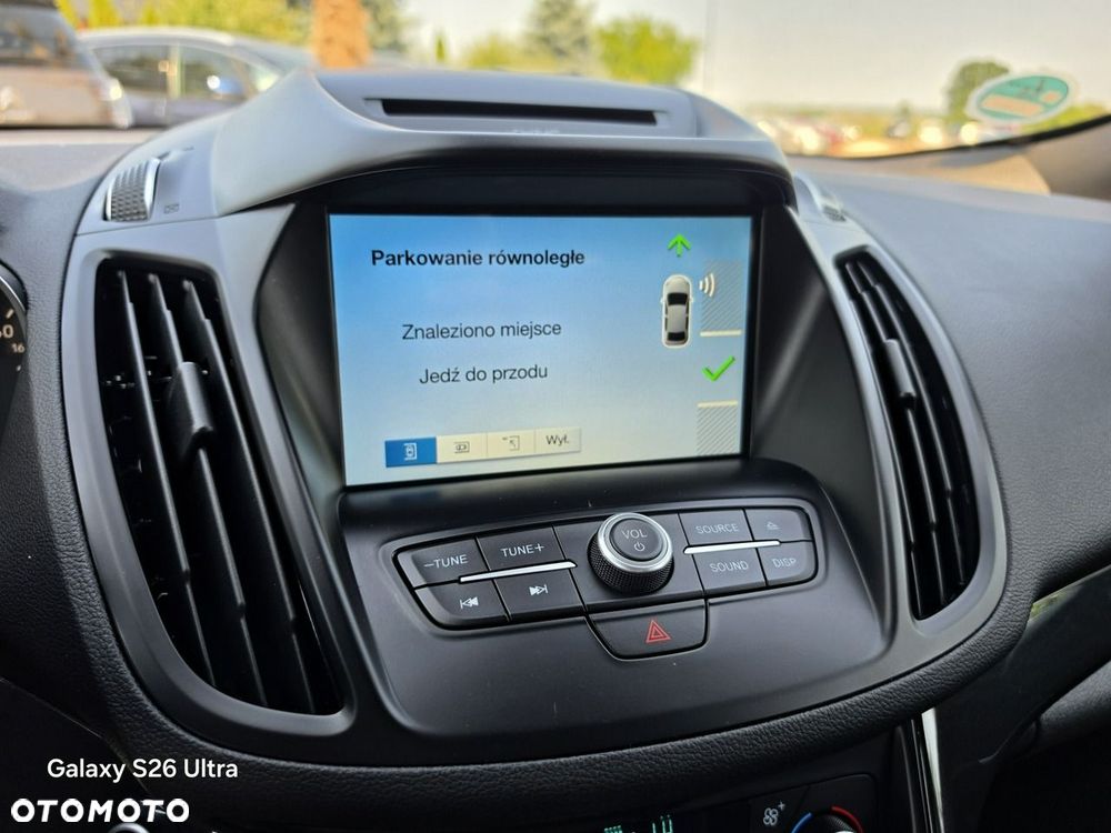 Ford Kuga 1.5 EcoBoost 2x4 ST-Line - 36