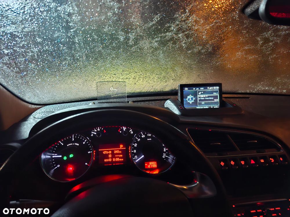 Peugeot 3008 1.6 BlueHDi Allure S&S EAT6 - 21