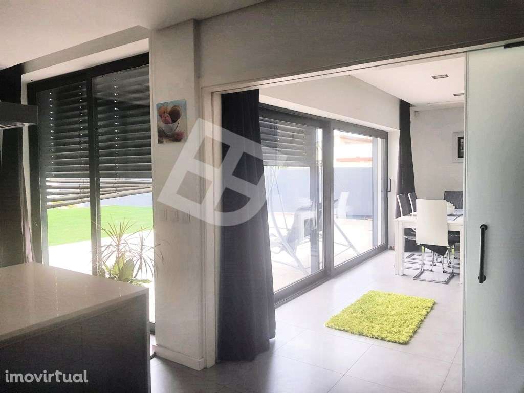 Moradia T4 Isolada, com Terreno - Ílhavo - Grande imagem: 3/42