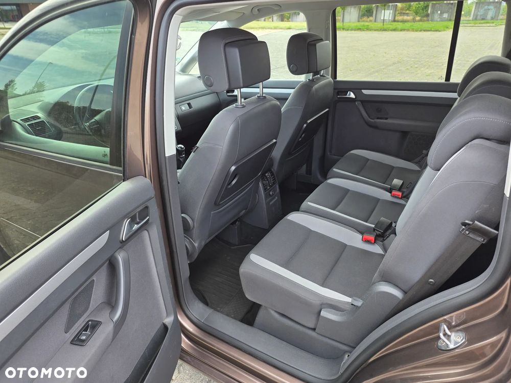Volkswagen Touran 1.6 TDI DPF Life - 16