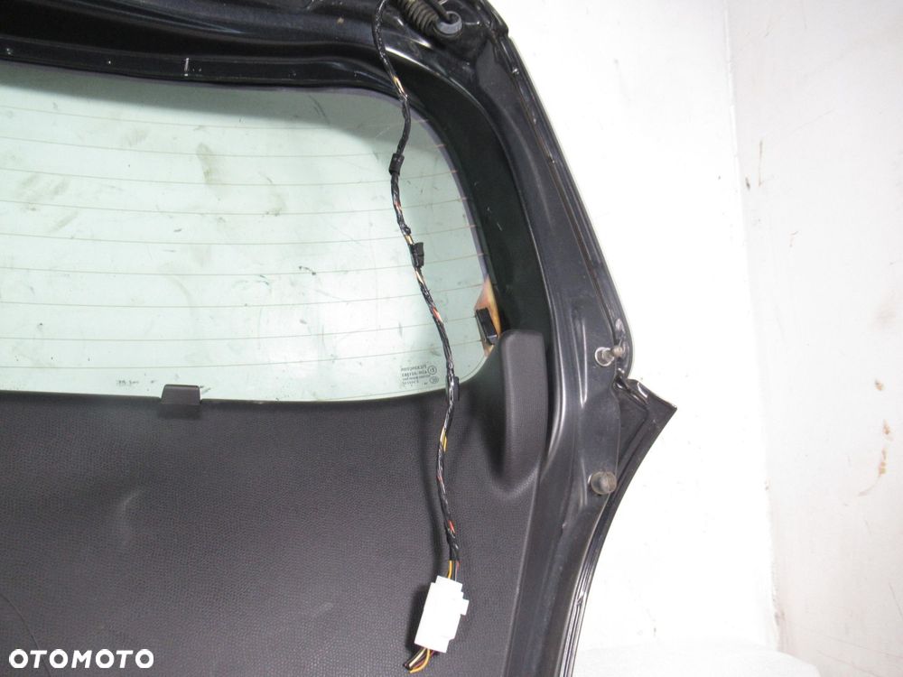 KLAPA BAGAZNIKA 3D SUZUKI SWIFT III ZCE - 3