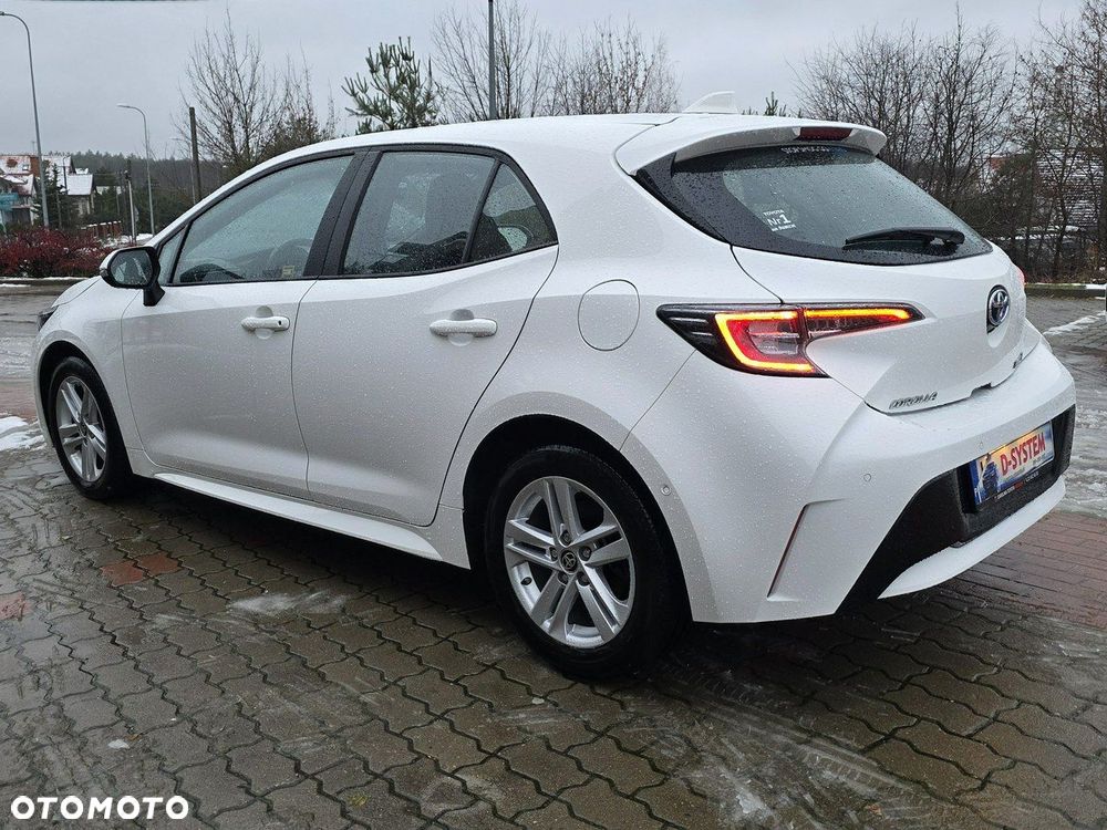 Toyota Corolla 1.8 Hybrid Comfort - 22