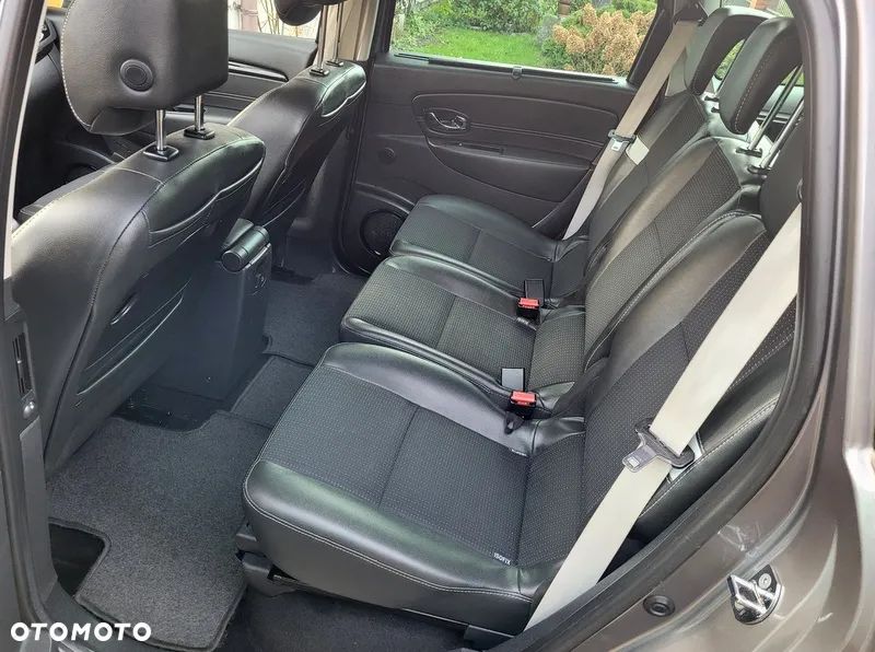 Renault Grand Scenic Gr 1.6 dCi Energy Bose Edition - 30