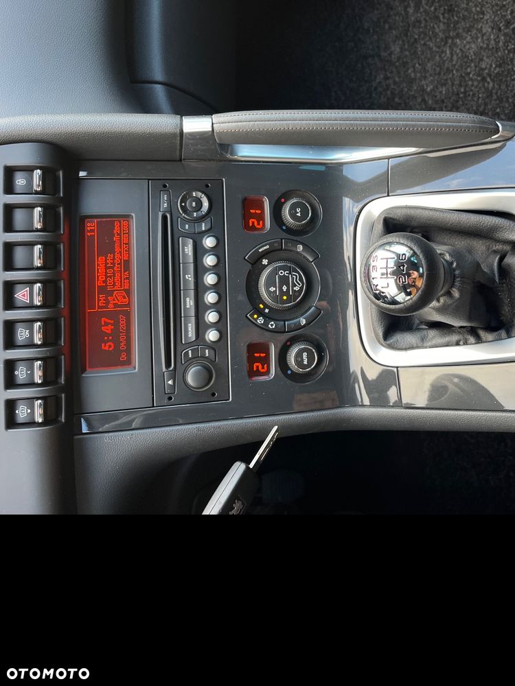 Peugeot 3008 - 13
