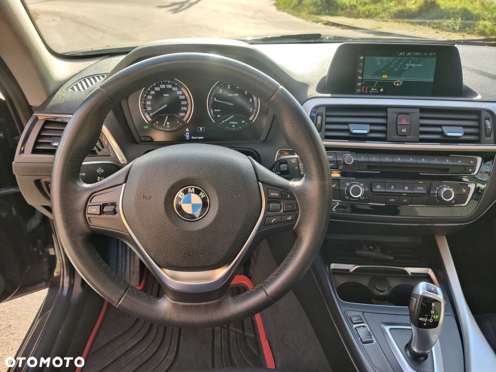 BMW Seria 1 - 23