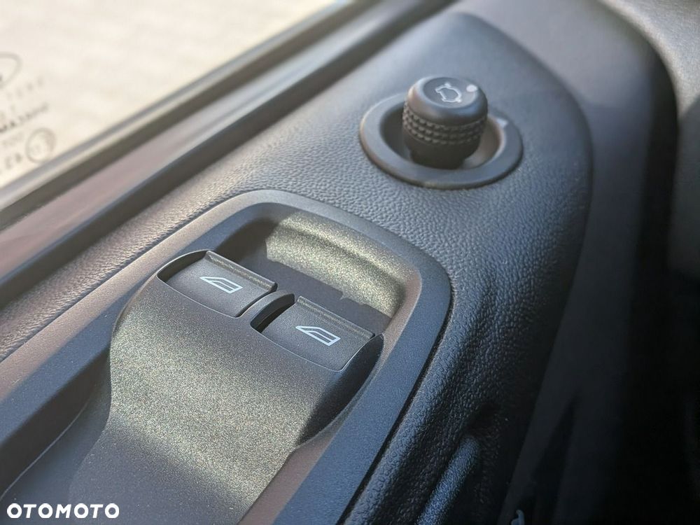 Ford Transit Custom - 14