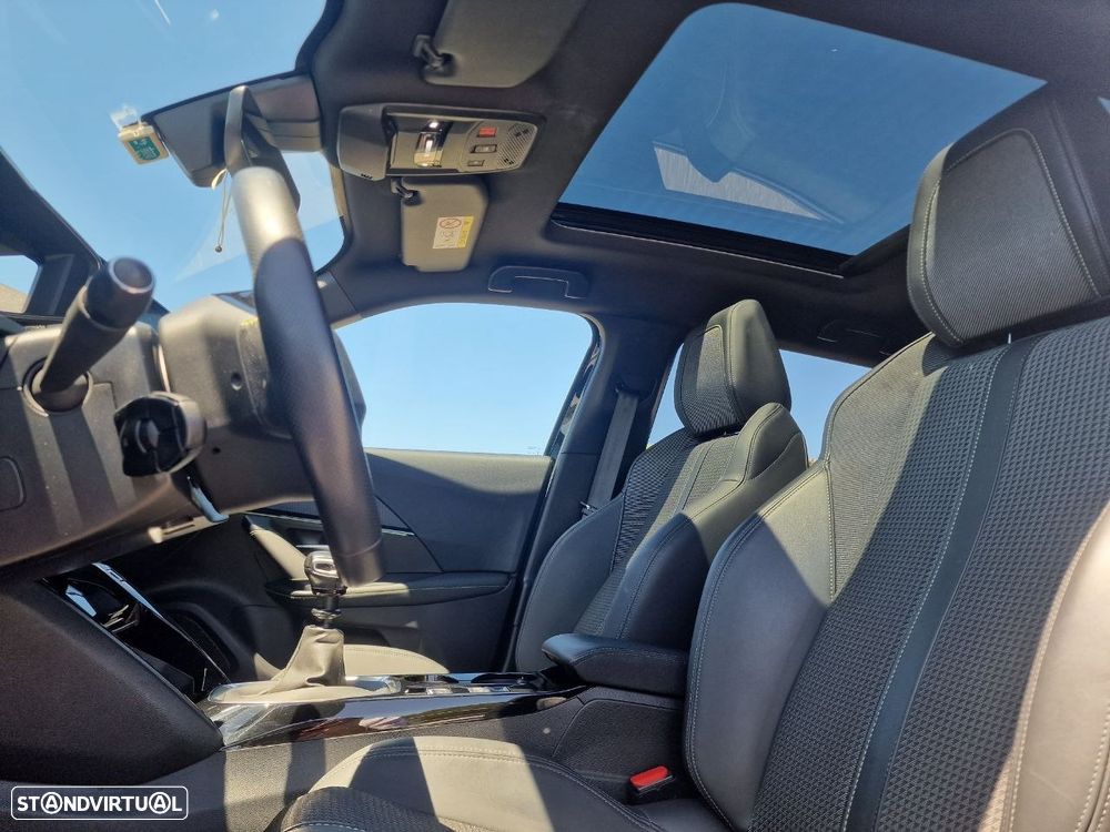 Peugeot 2008 1.5 BlueHDi GT - 7