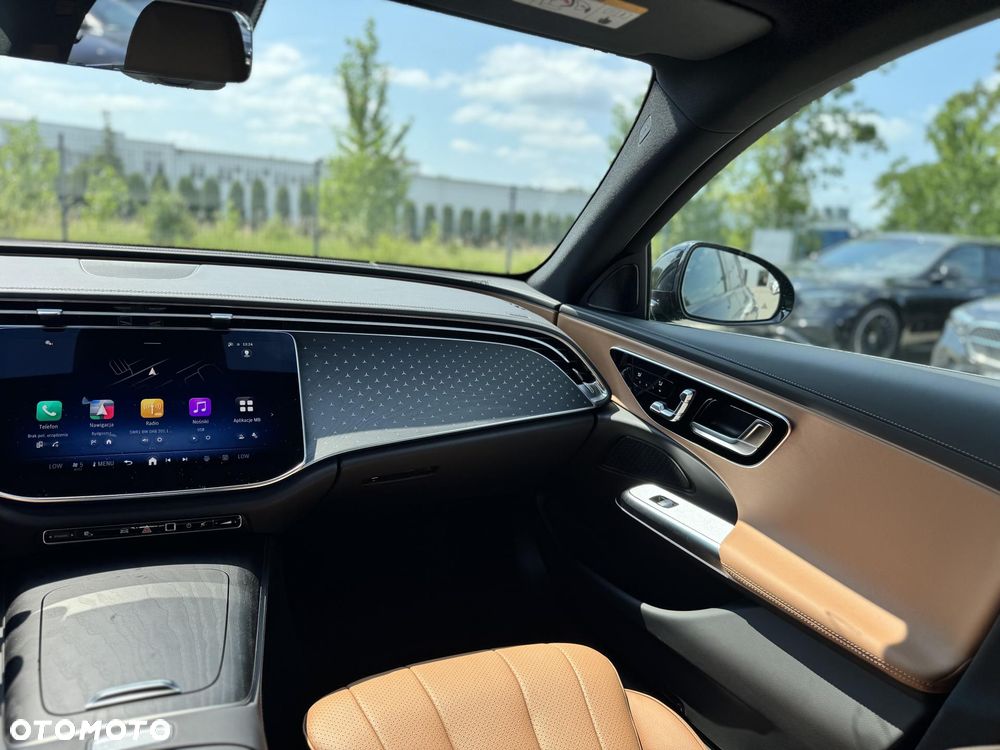 Mercedes-Benz Klasa E 220 d mHEV 4-Matic All-Terrain Avantgarde 9G-Tronic - 17