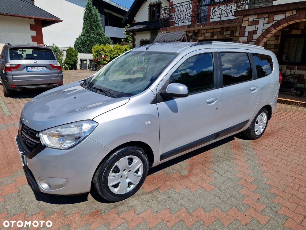 Dacia Lodgy 1.6 SCe Laureate S&S - 25