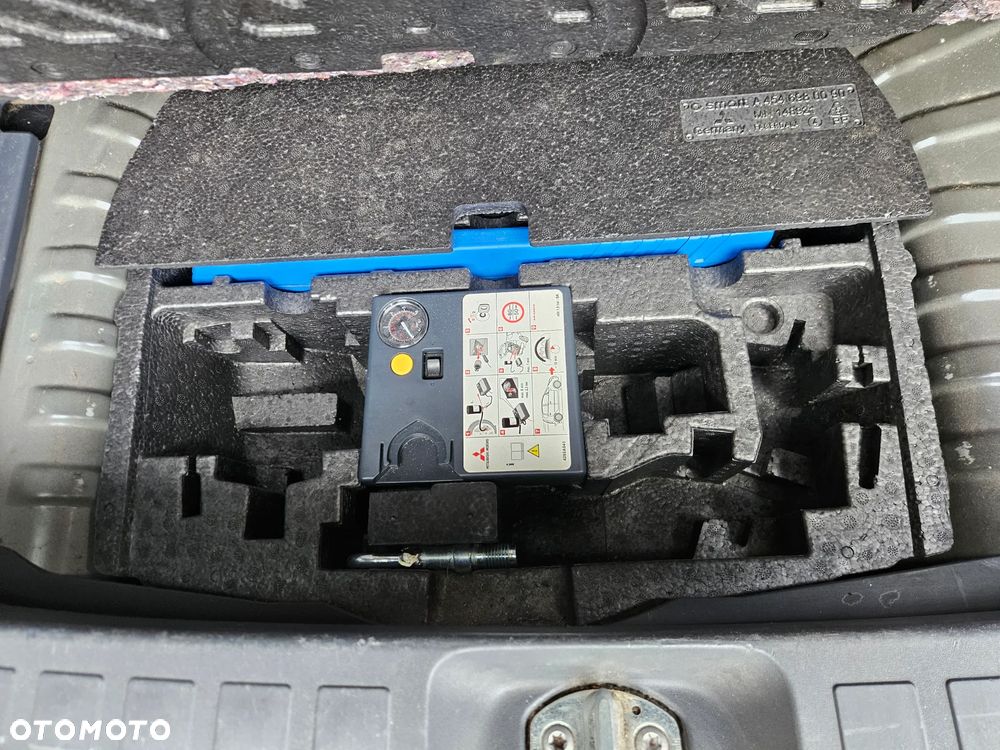 Mitsubishi Colt - 21