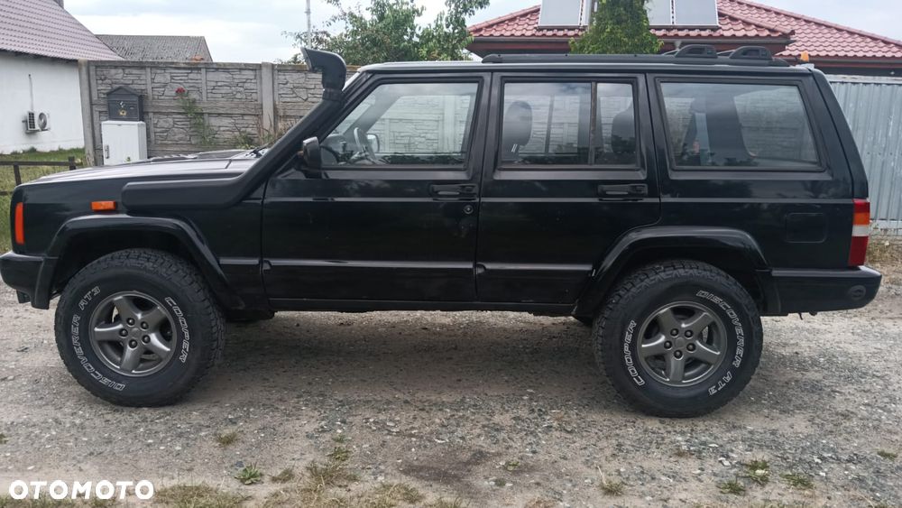 Jeep Cherokee 4.0 Limited - 15