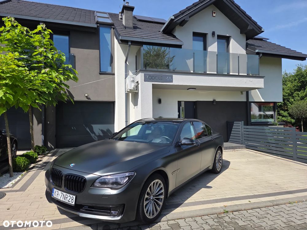BMW Seria 7 740d xDrive - 2