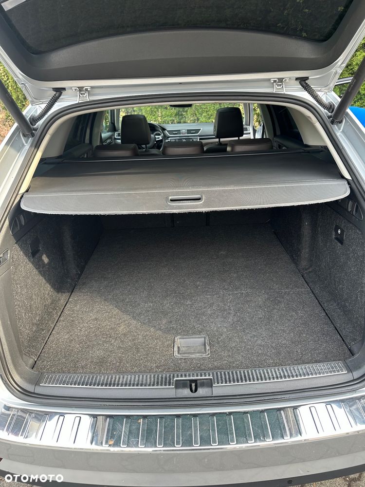 Skoda Superb 2.0 TDI DSG L&K - 13