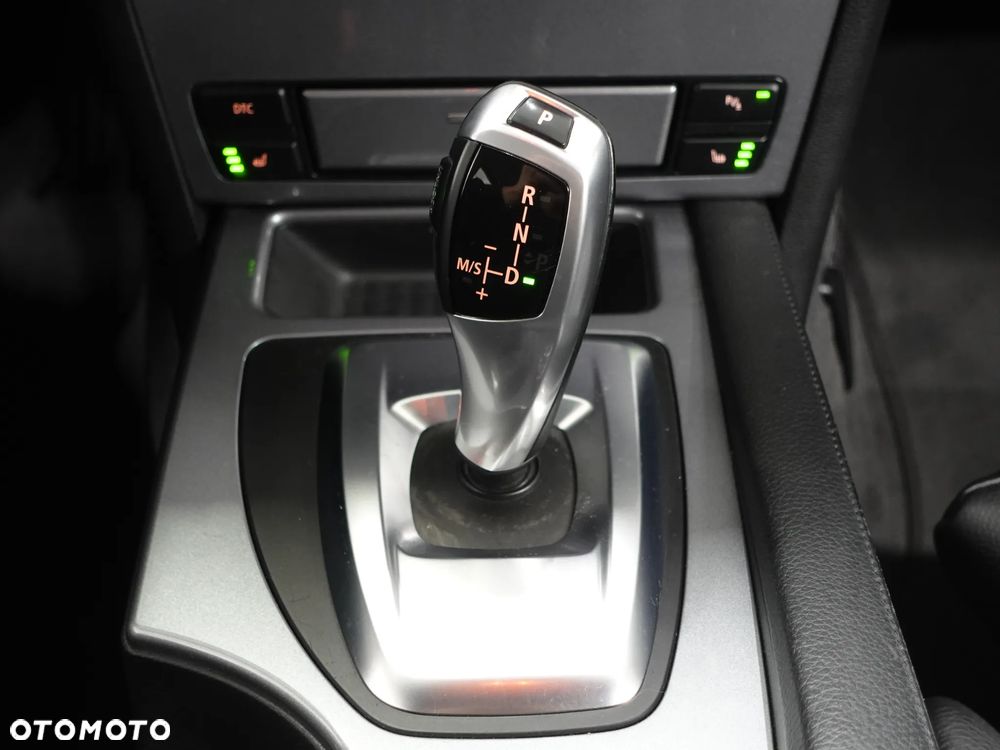 BMW Seria 5 530d - 33