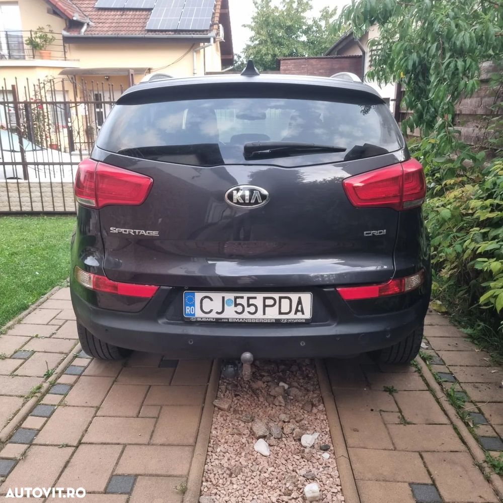 Kia Sportage 2.0 CRDI AWD Aut. Dream-Team Edition - 4