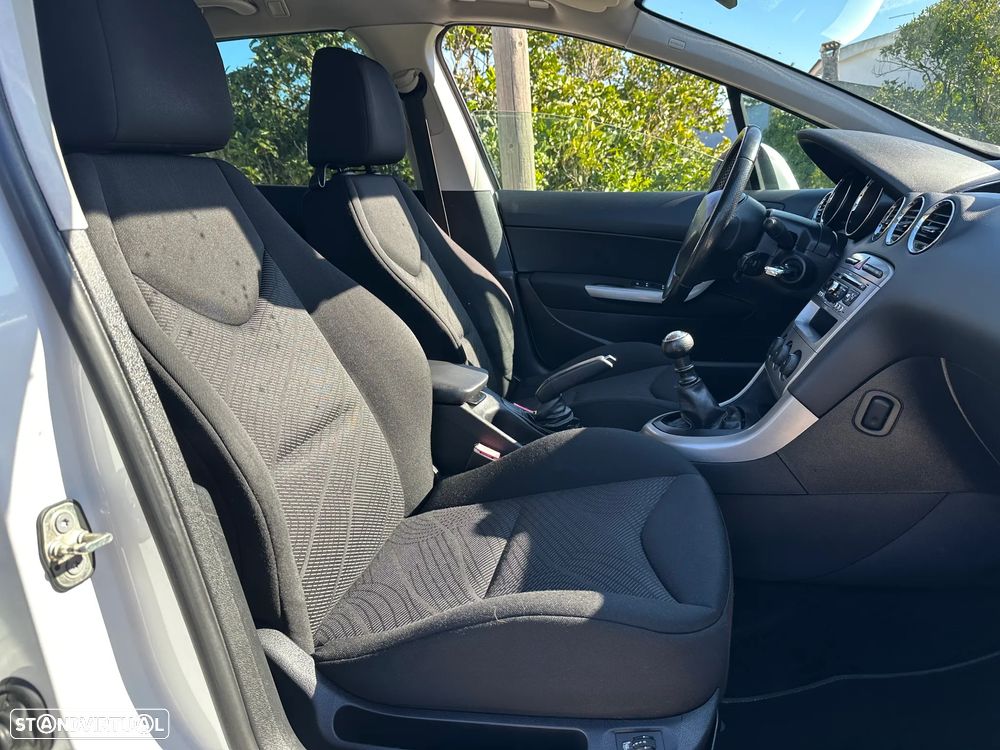 Peugeot 308 SW 1.6 HDi Sport CVM6 - 34