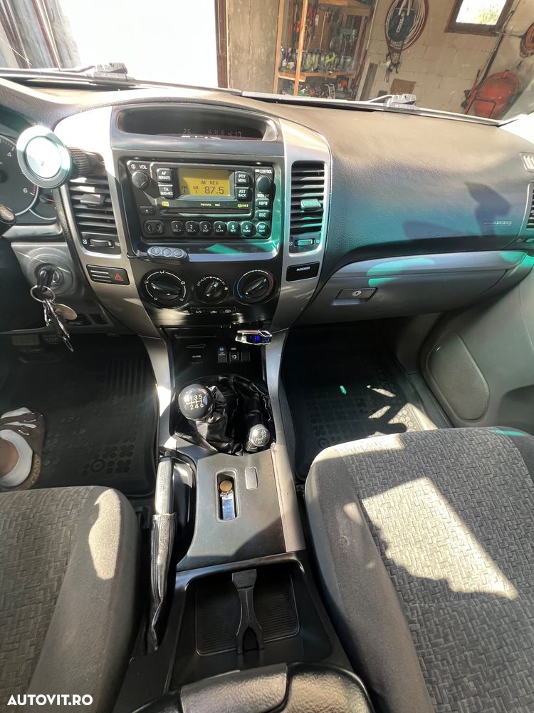 Toyota Land Cruiser 3.0 TD-4D Executive - 14