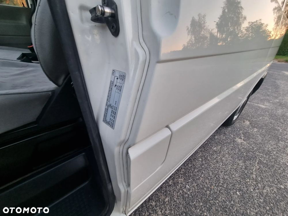 Volkswagen Transporter Standard - 22