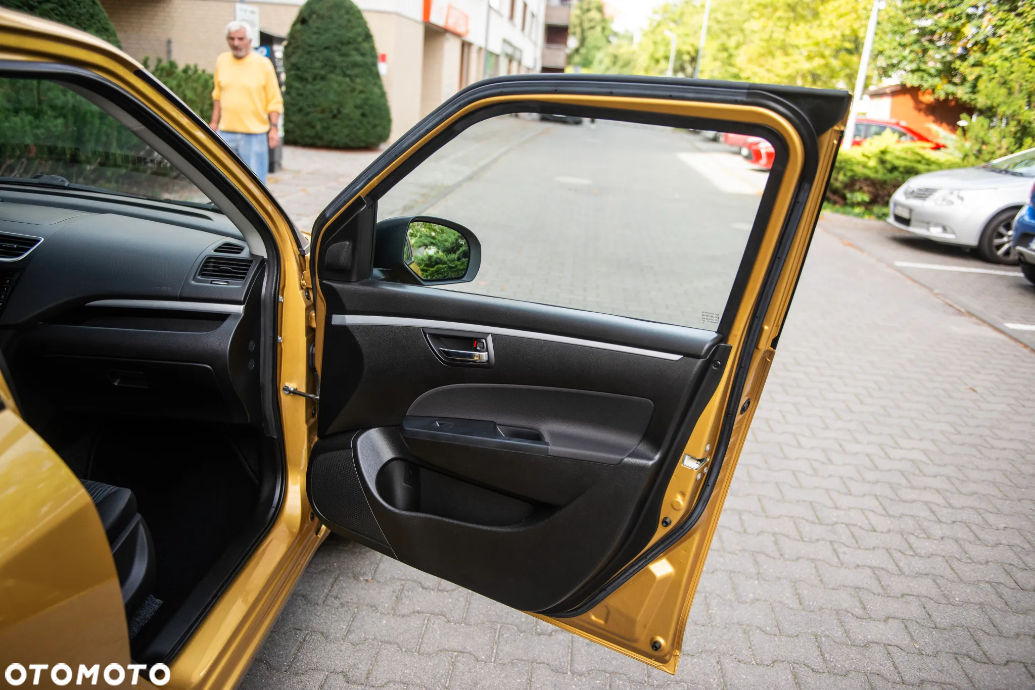 Suzuki Swift 1.2 Premium - 20