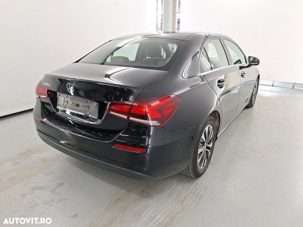 Mercedes-Benz A 180 - 5