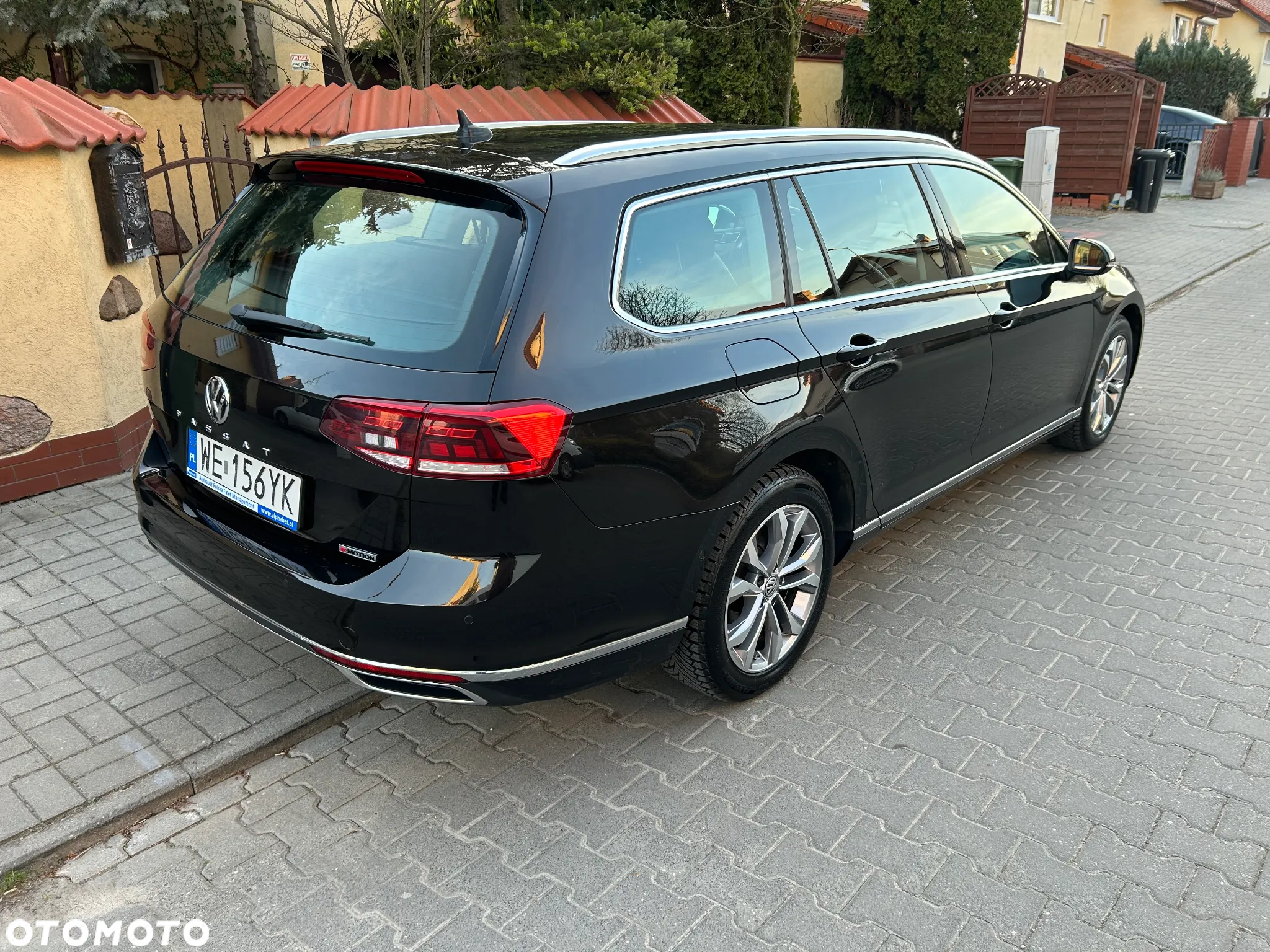 Volkswagen Passat 2.0 TDI 4Mot Elegance DSG - 4