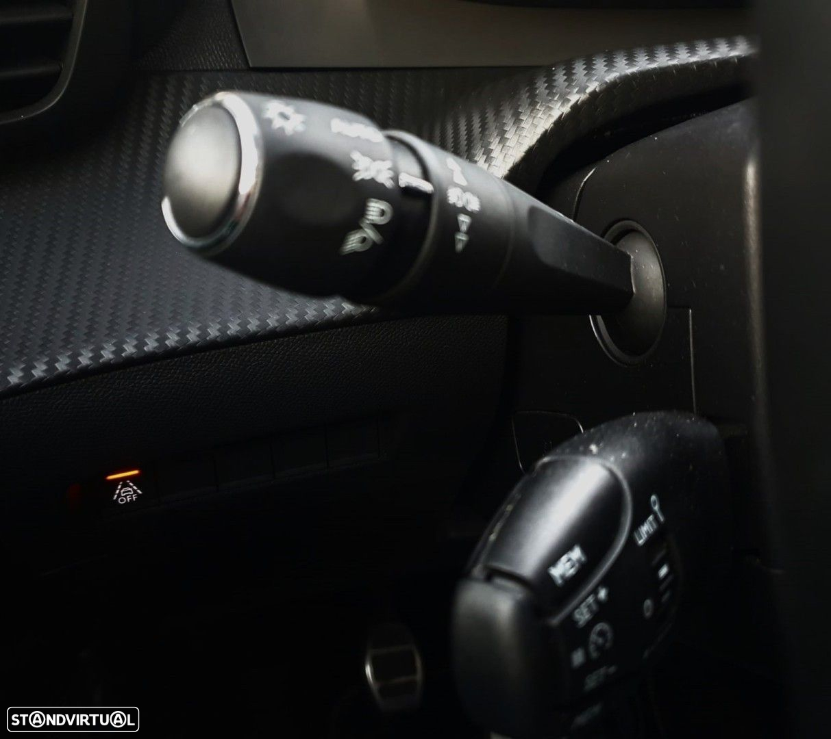 Peugeot 2008 1.2 PureTech GT - 30