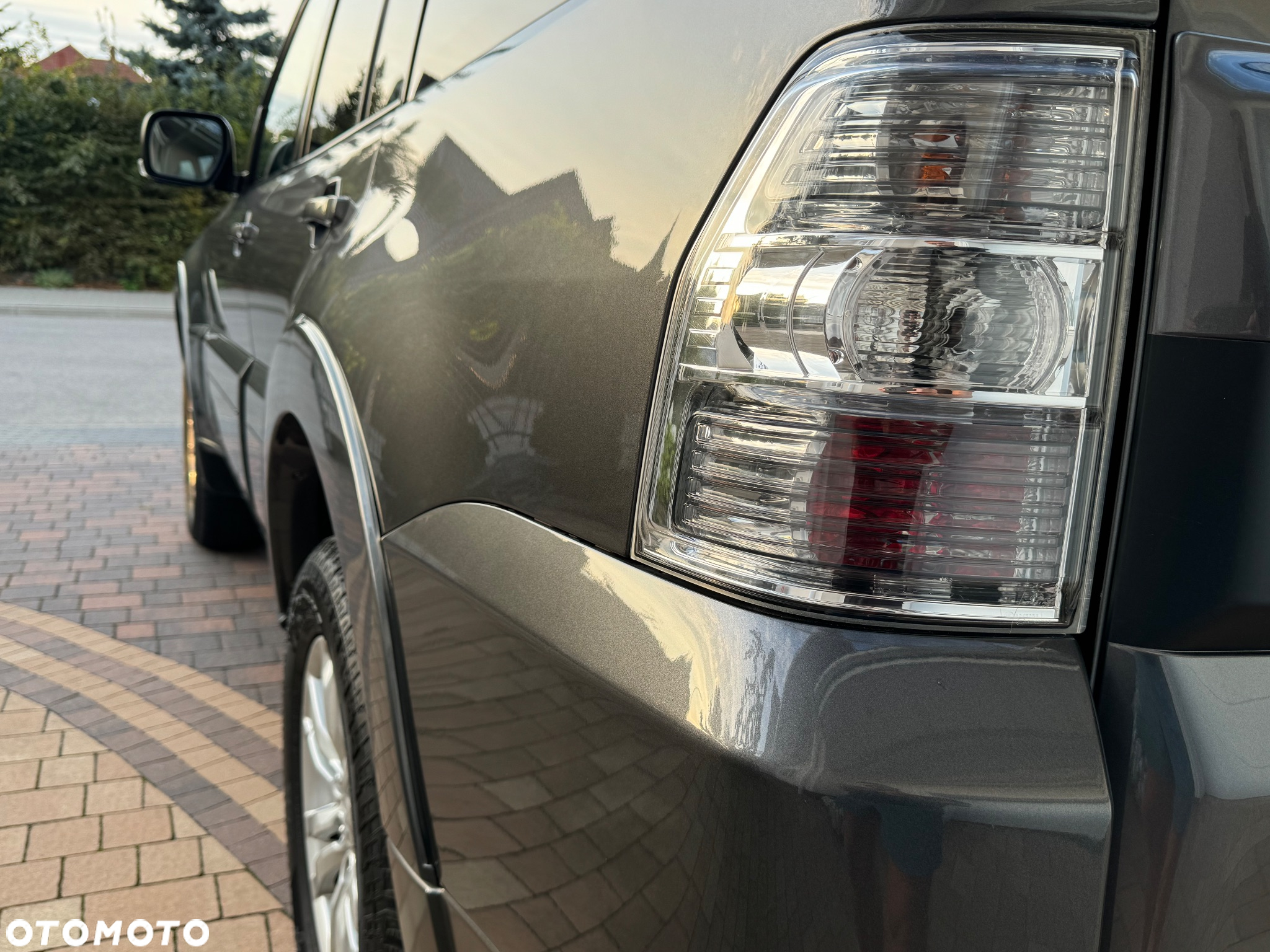 Mitsubishi Pajero - 17