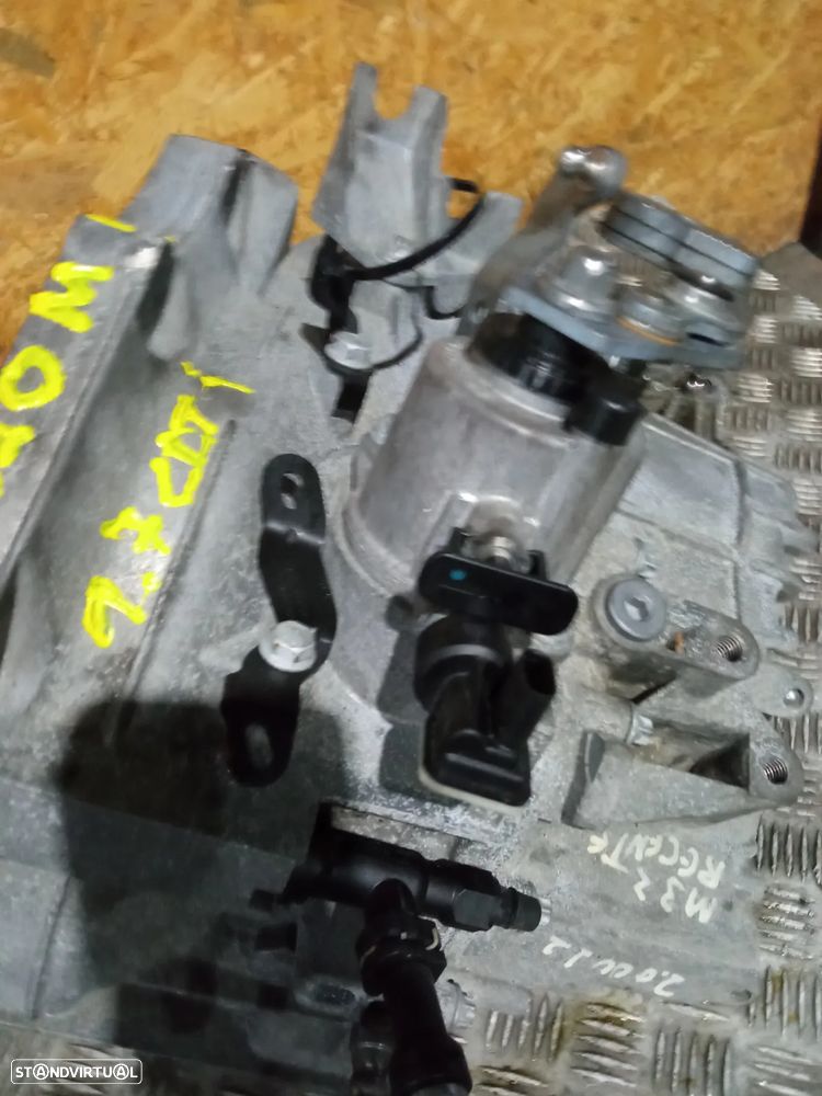 Caixa de velocidades Opel Astra J 1.7cdi REF: M32 - 4