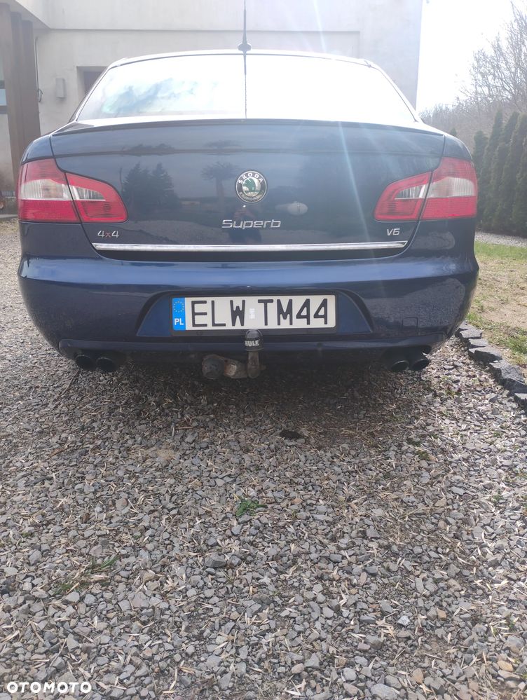 Skoda Superb 3.6 FSI 4x4 Elegance DSG - 3