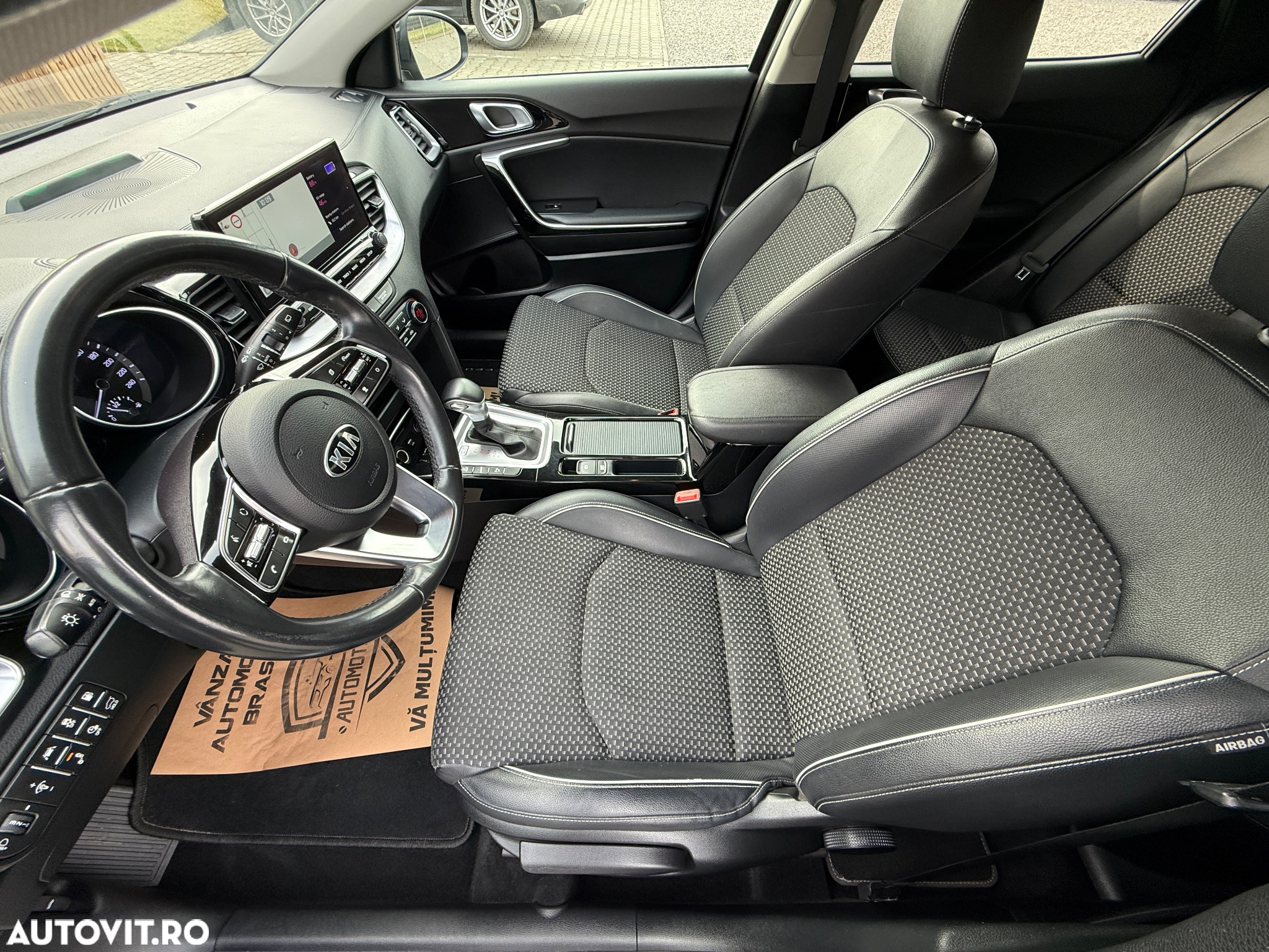 Kia XCeed 1.6 GDI 6DCT PHEV Vision - 7