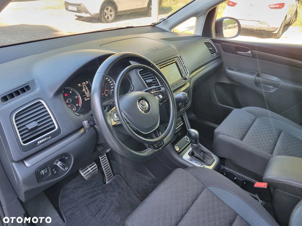 Volkswagen Sharan - 14