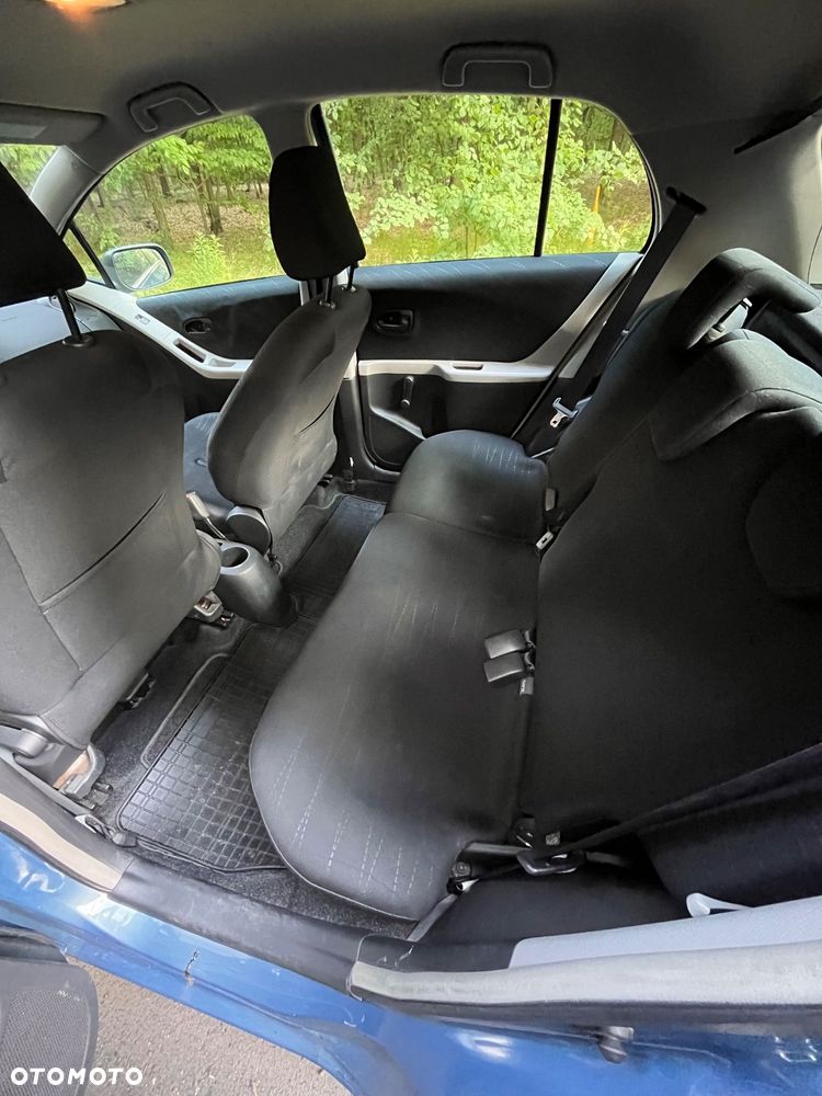 Toyota Yaris 1.3 Luna - 10