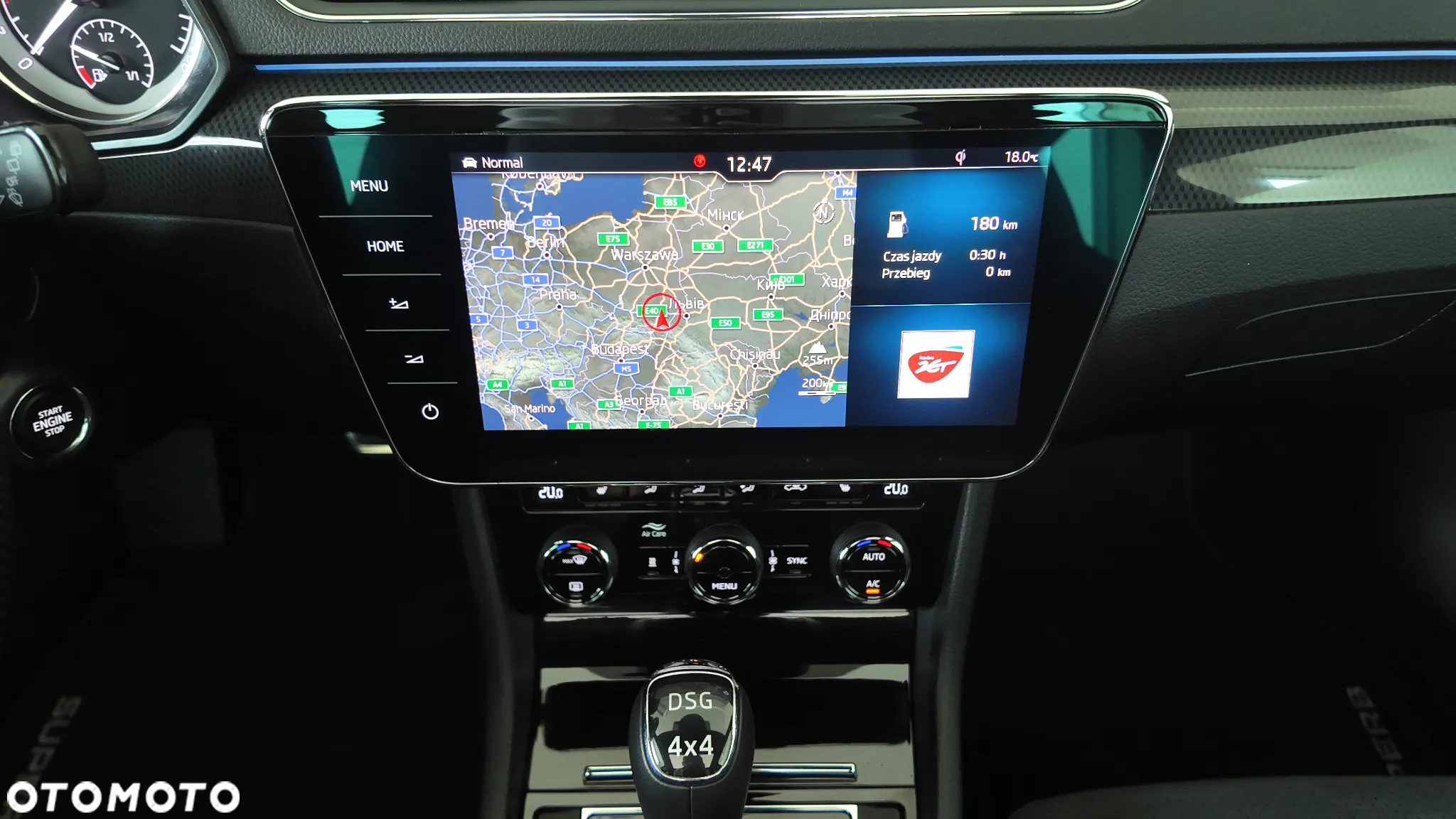 Skoda Superb Combi 2.0 TSI 4x4 DSG SportLine - 26