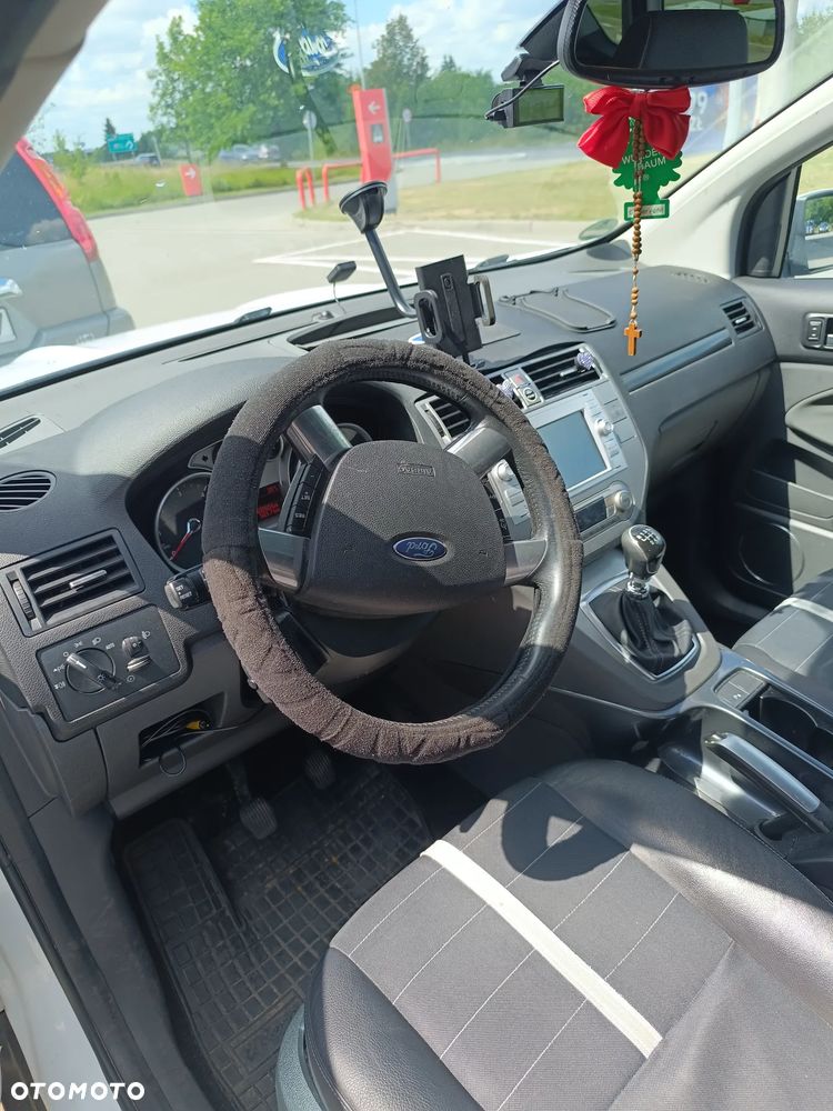 Ford Kuga 2.0 TDCi Titanium FWD - 5