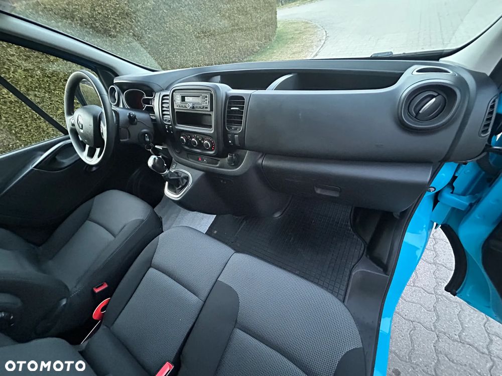 Renault Trafic - 8