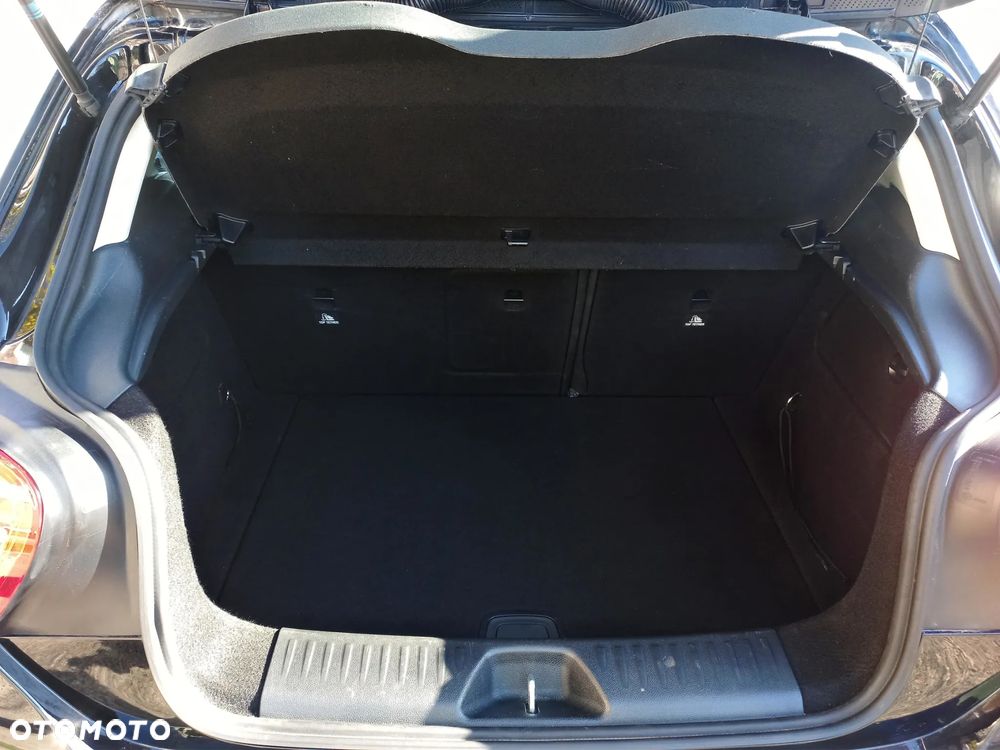 Mercedes-Benz Klasa A 180 BlueEFFICIENCY Edition - 17