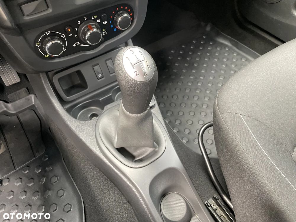Dacia Duster 1.6 SCe Open S&S - 16