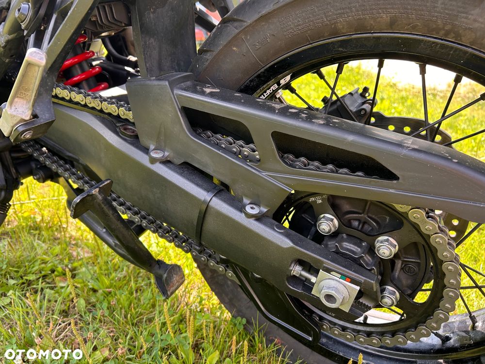 Honda CRF - 26