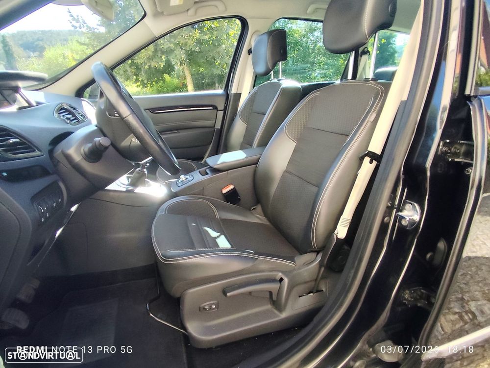 Renault Grand Scénic 1.6 dCi Bose Edition SS - 21
