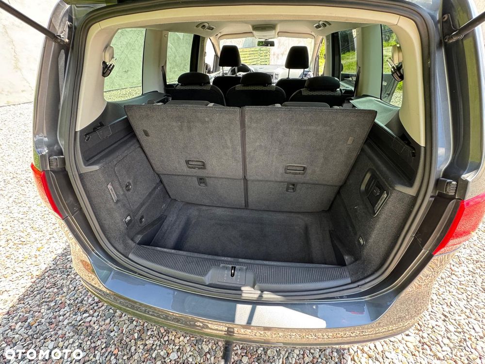 Volkswagen Sharan 2.0 TDI Comfortline - 15