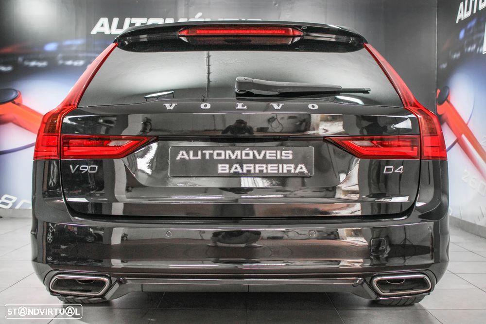 Volvo V90 2.0 D4 R-Design Geartronic - 31